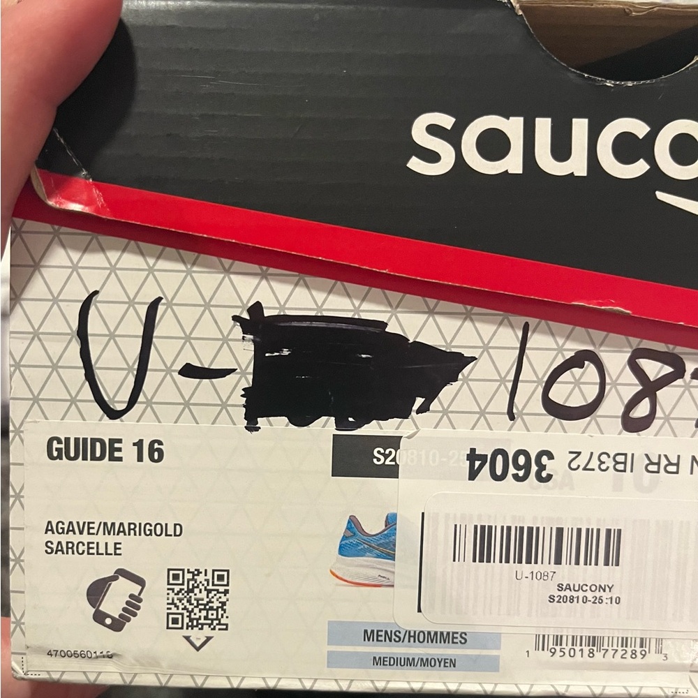 Saucony Men’s size 10 Athletic Shoes - Picture 10 of 11